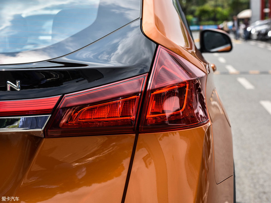 20176 SUV Ŀ 1.6T Ԅӕr