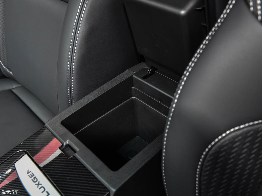 20176 SUV Ŀ 1.6T Ԅӕr