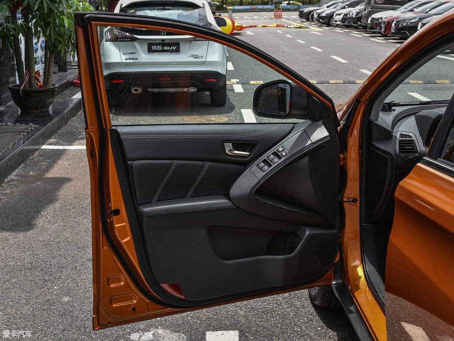 20176 SUV Ŀ 1.6T Ԅӕr