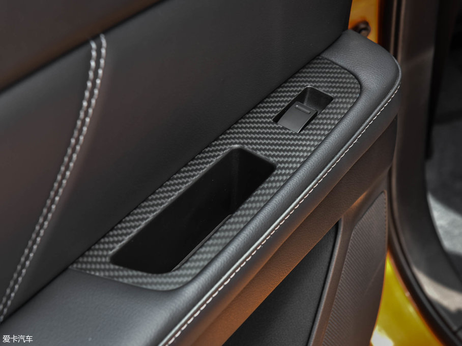 20176 SUV Ŀ 1.6T Ԅӕr