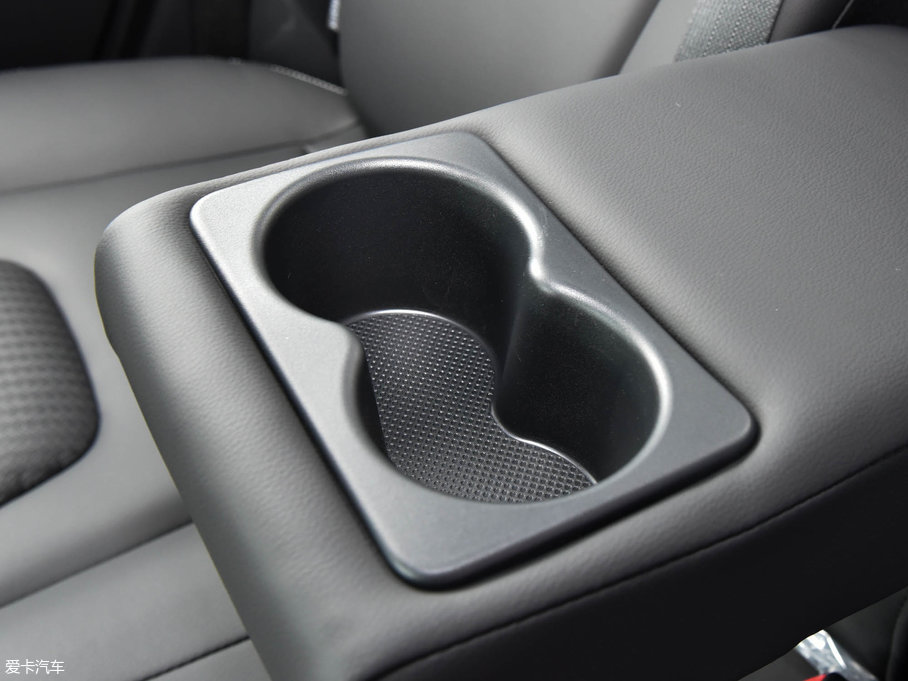 2017(yu)6 SUV Ŀ 1.8T Ԅ