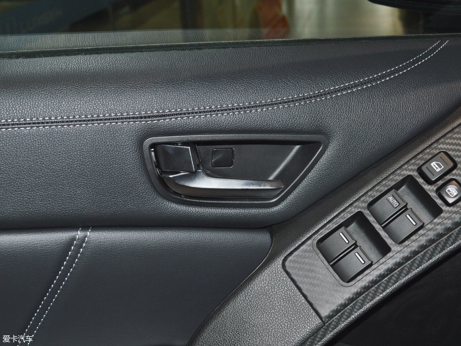 2017(yu)6 SUV Ŀ 1.8T Ԅ(dng)