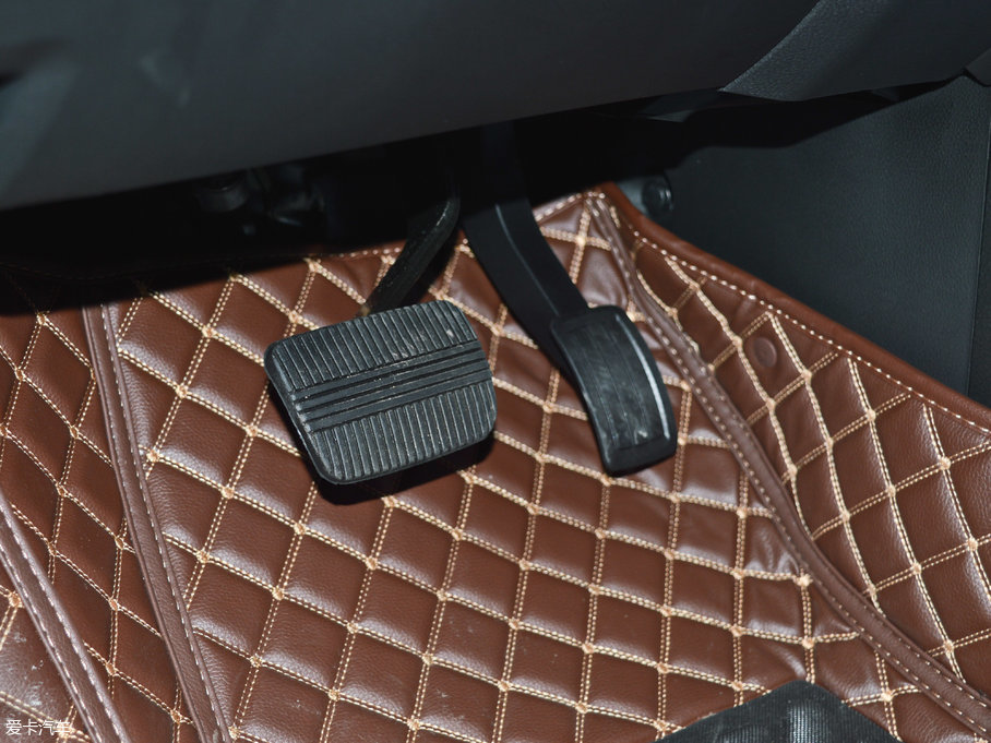 2017(yu)6 SUV Ŀ 1.8T Ԅ