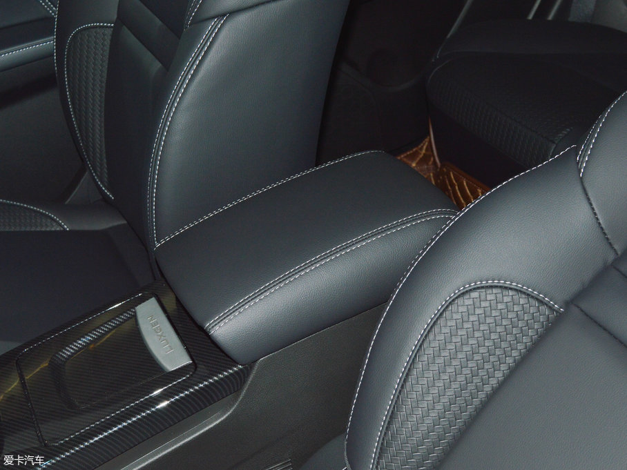 2017(yu)6 SUV Ŀ 1.8T Ԅ