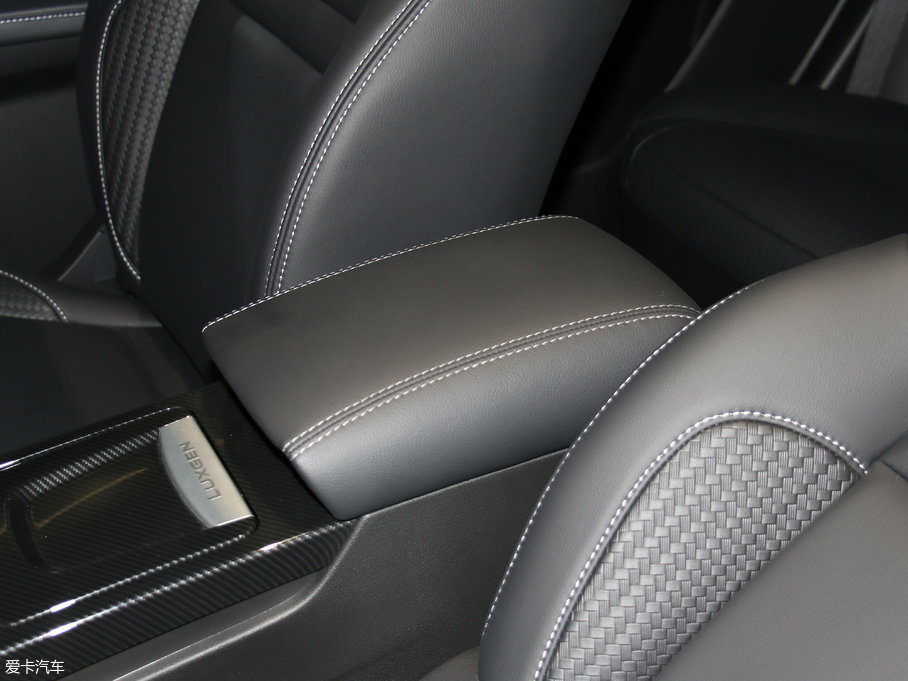 20176 SUV Ŀ 1.6T Ԅӕr