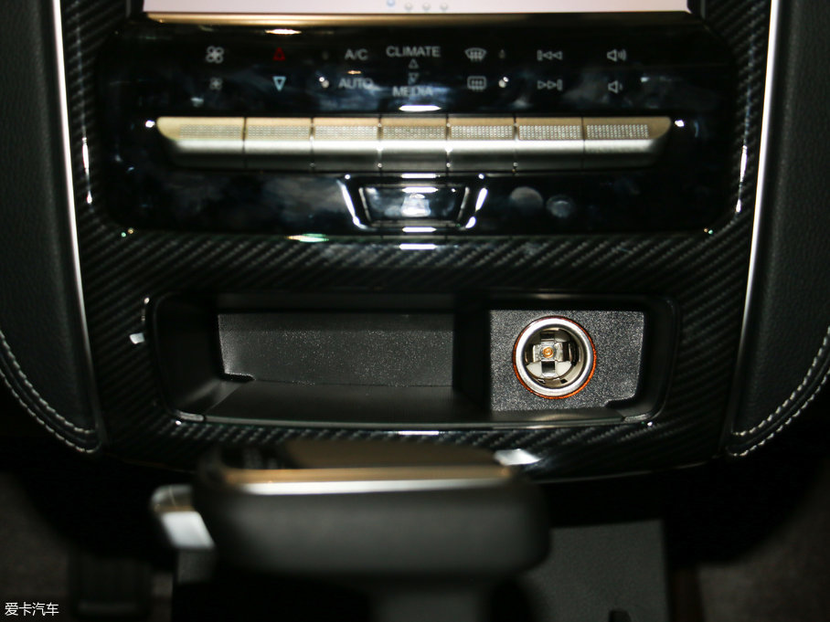 20176 SUV Ŀ 1.6T Ԅӕr