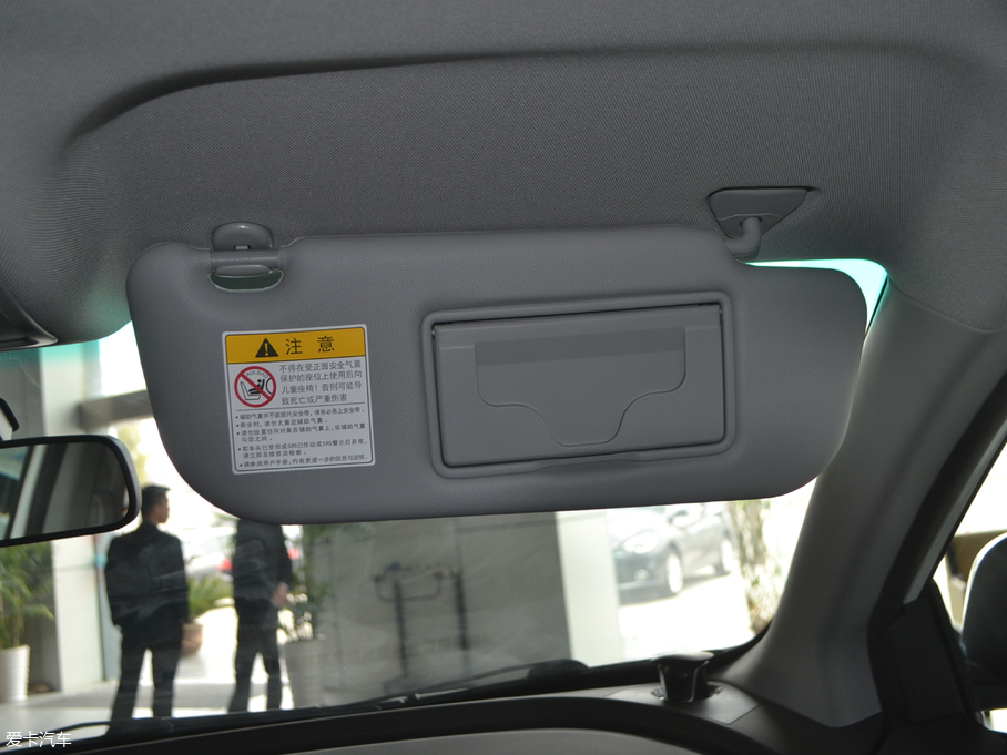 2017(yu)6 SUV 1.8T Ԅ(dng)r(sh)(j) 