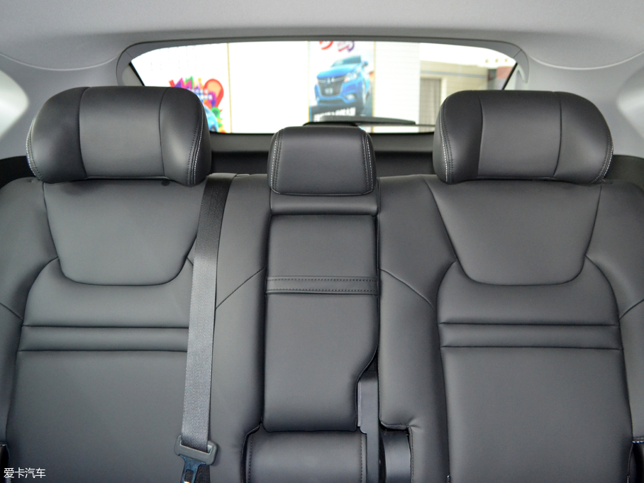 2017(yu)6 SUV 1.8T Ԅ(dng)r(sh)(j) 