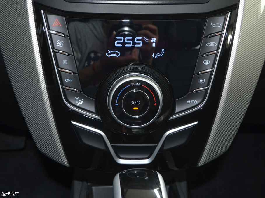 2017(yu)6 SUV 1.8T Ԅӕr 