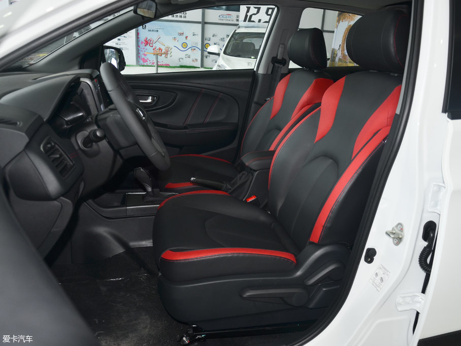 納智捷2017款U5 SUV