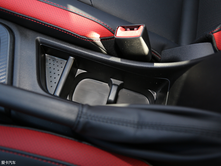 2017U5 SUV 1.6L քӾʿ