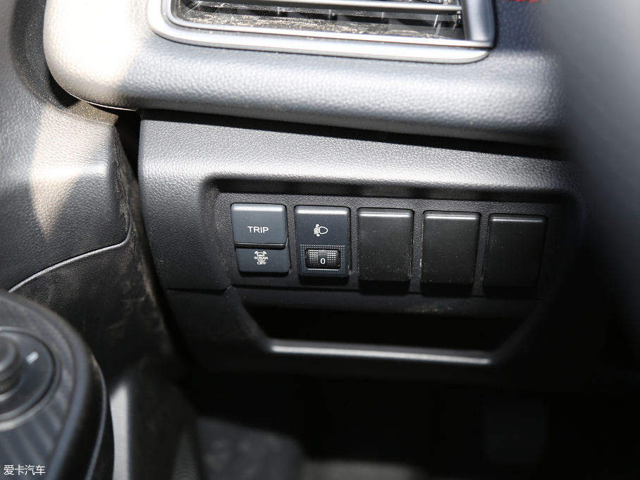 2017U5 SUV 1.6L քӾʿAR+