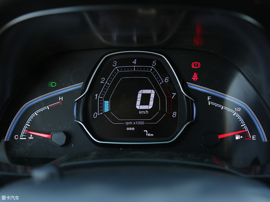 2017U5 SUV 1.6L քӾʿAR+