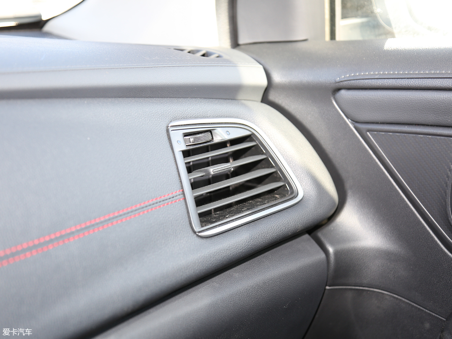 2017U5 SUV 1.6L քӾʿAR+