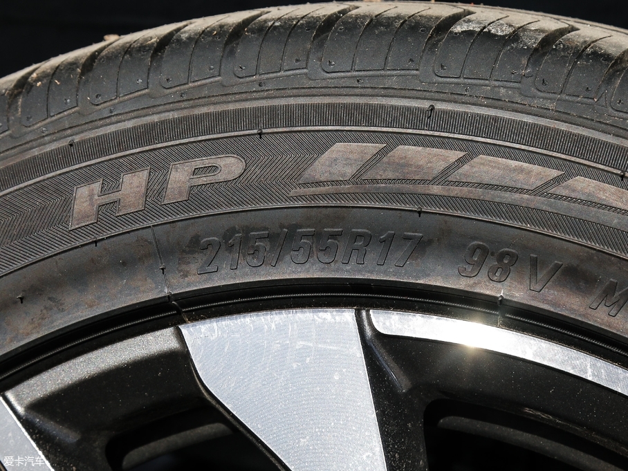 2017U5 SUV 1.6L քTʿ