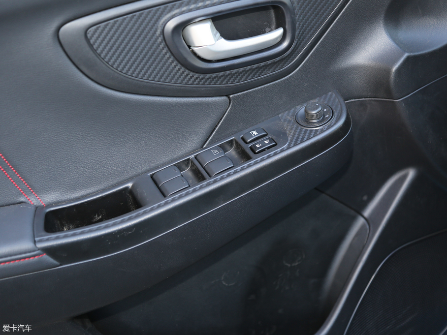 2017U5 SUV 1.6L քӾʿ