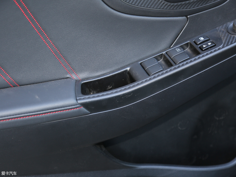 2017U5 SUV 1.6L քӾʿ