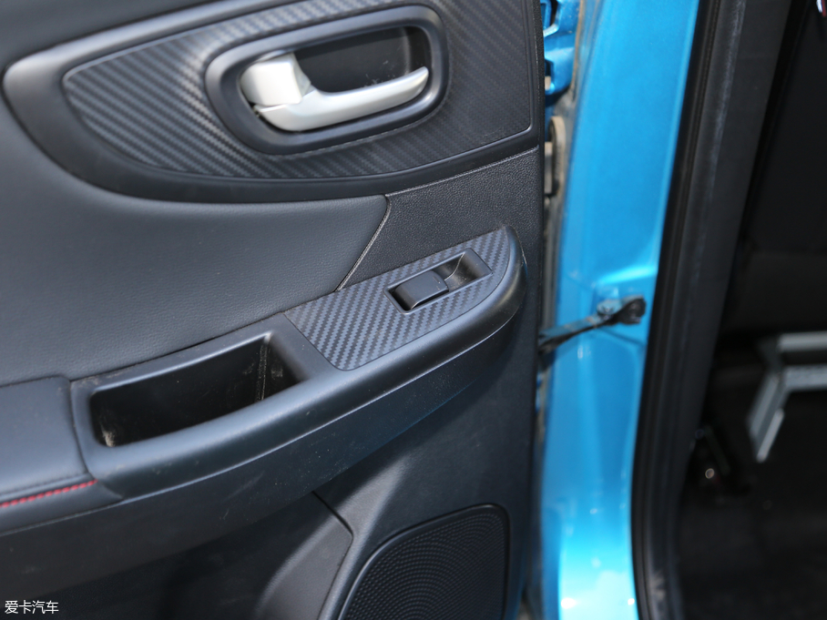 2017U5 SUV 1.6L քӾʿ