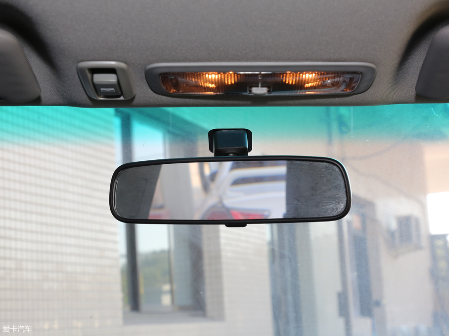 2017U5 SUV 1.6L քӾʿ