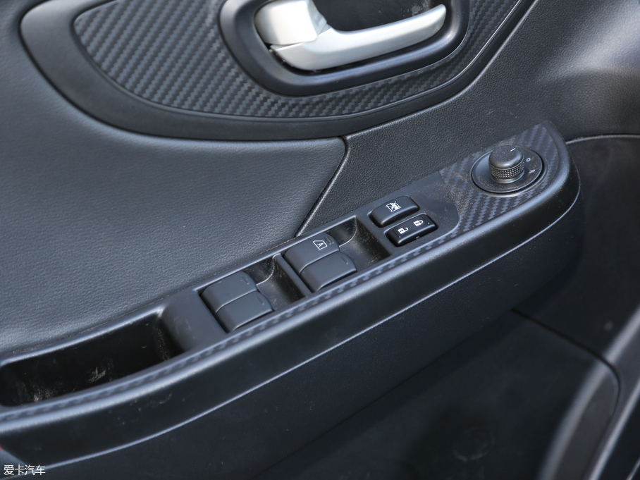 2017U5 SUV 1.6L քӾʿ