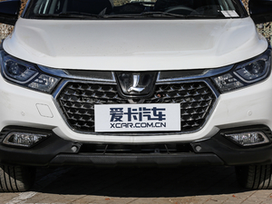 2017款1.6L 手动骑士版 中网