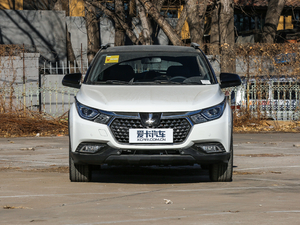2017款1.6L CVT名士版 正前