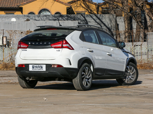2017款1.6L CVT名士版 整体外观
