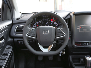2017款1.6L 手动爵士版 方向盘