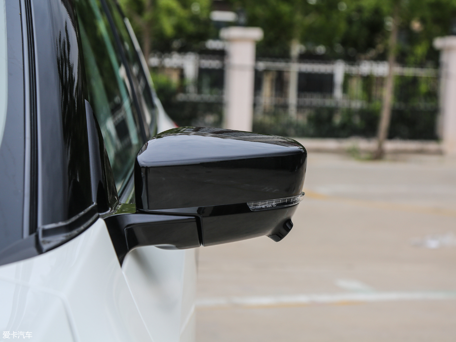 2019���T60 1.6L CVT�ǐ��� ��V