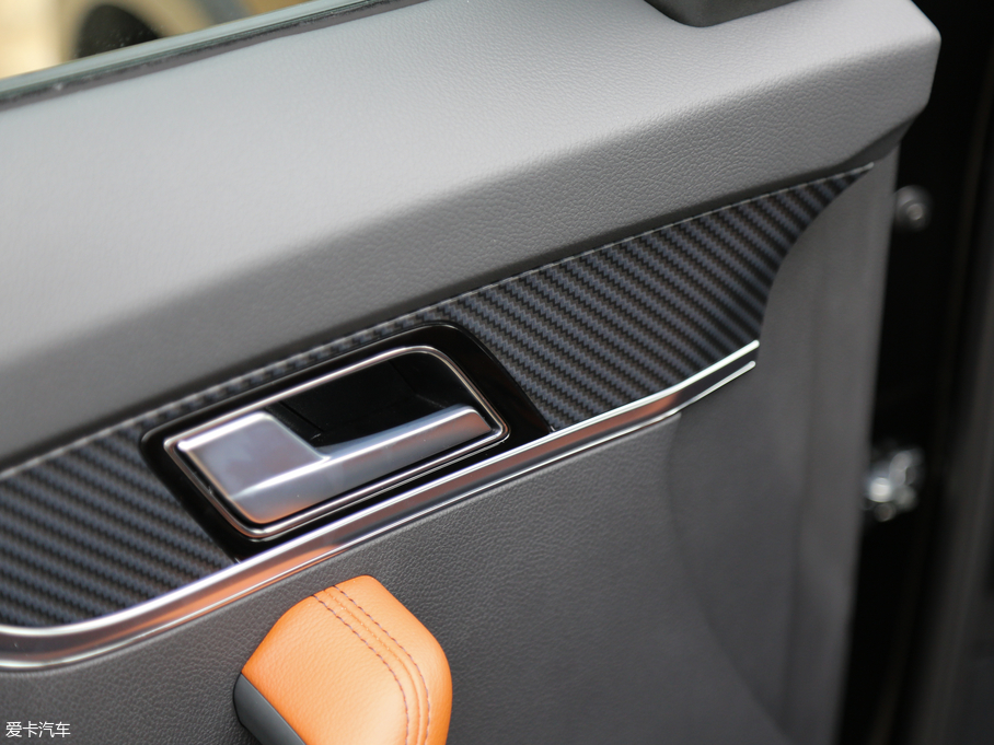 2019���T60 1.6L CVT�ǐ��� ��V