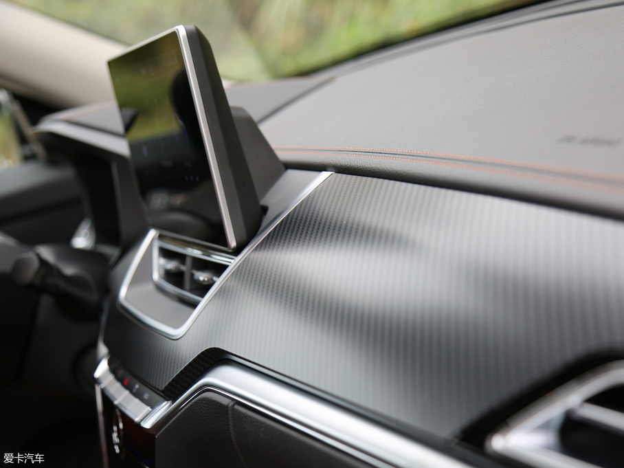 2019���T60 1.6L CVT�ǐ��� ��V