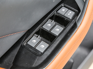 2019��1.6L CVT�ǐ��� ��V ���{܇�����ƅ^(q��)	