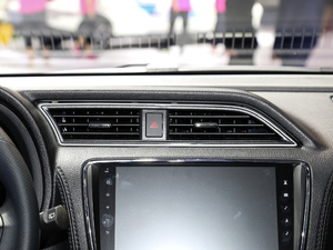 2019款1.6L CVT旗舰版 中控区