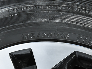 2019ʮfsҫ 1.6L XE ք(dng) VI ݆̥ߴ