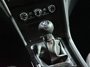 2019ʮfsҫ 1.6L XE ք(dng) VI QU