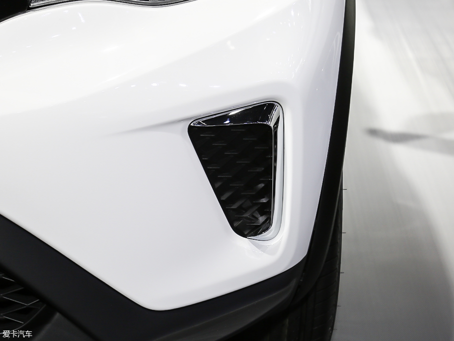 2020���e30 ������