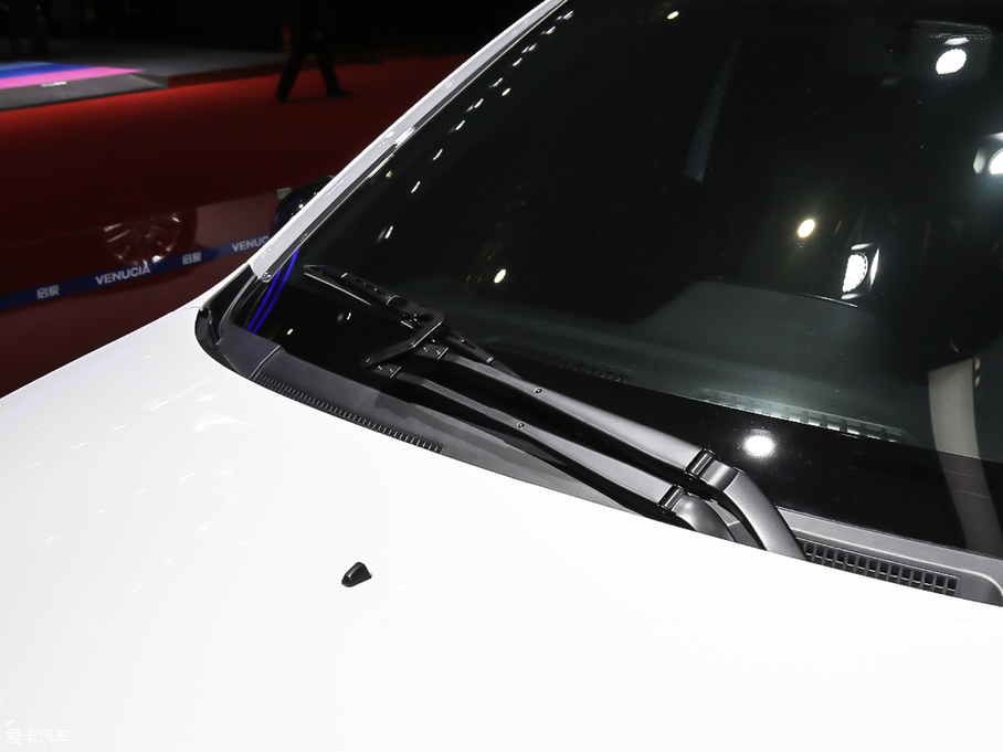 2020���e30 ������