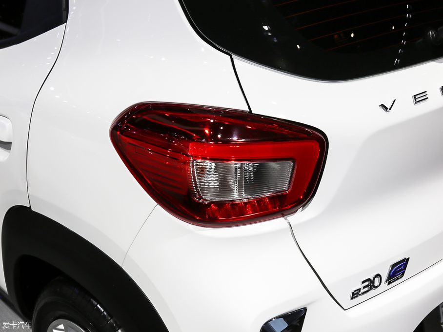 2020���e30 ������