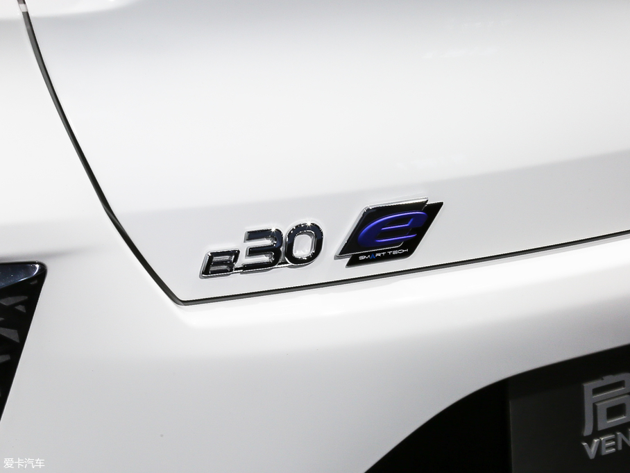 2020���e30 ������