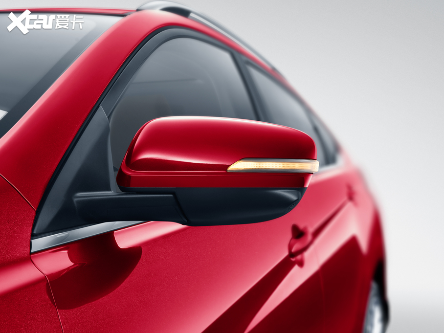 2020T90 2.0L CVTа