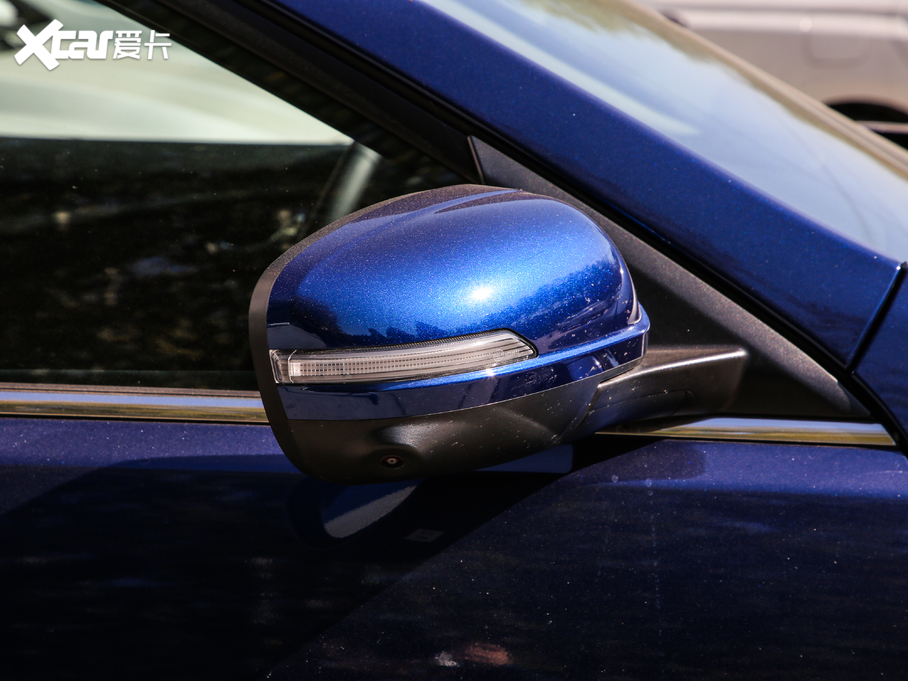 2020T90 2.0L CVT(lin)(chung)а