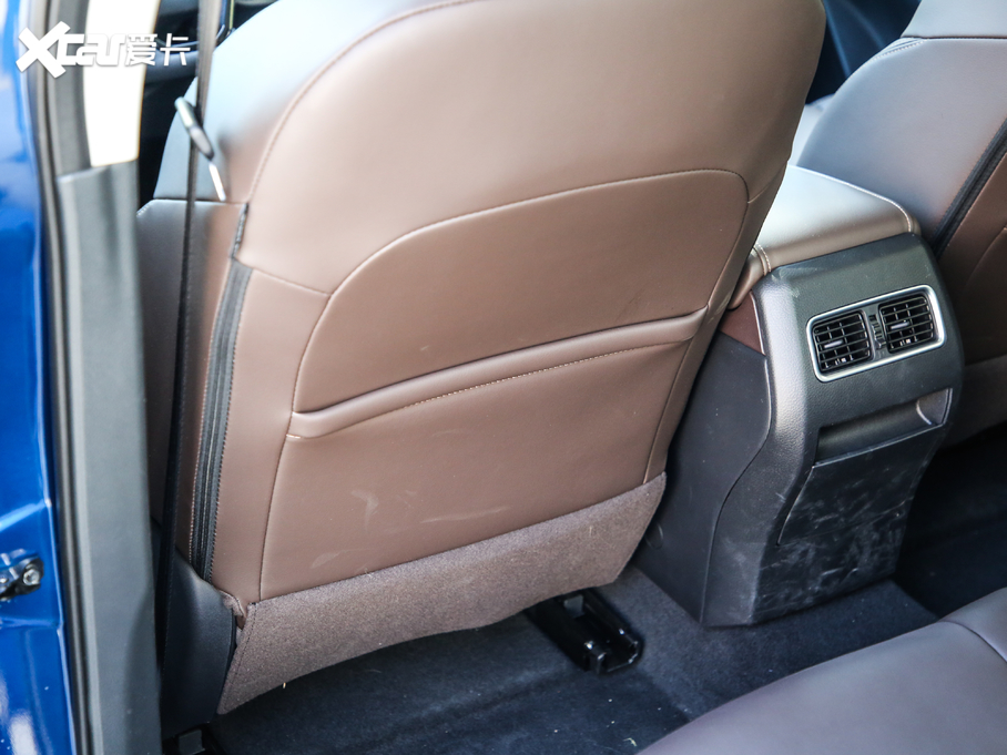 2020T90 2.0L CVTа