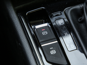 20202.0L CVTа v܇Ƅ