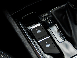 20202.0L CVT(lin)а v܇Ƅ