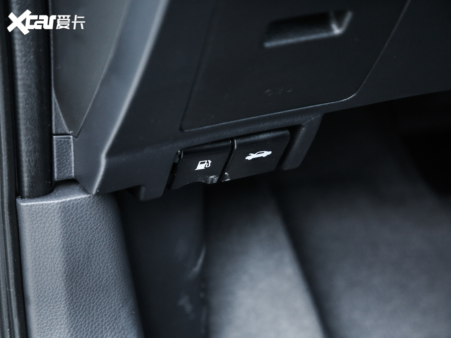 2020T70 2.0L CVTJ VI