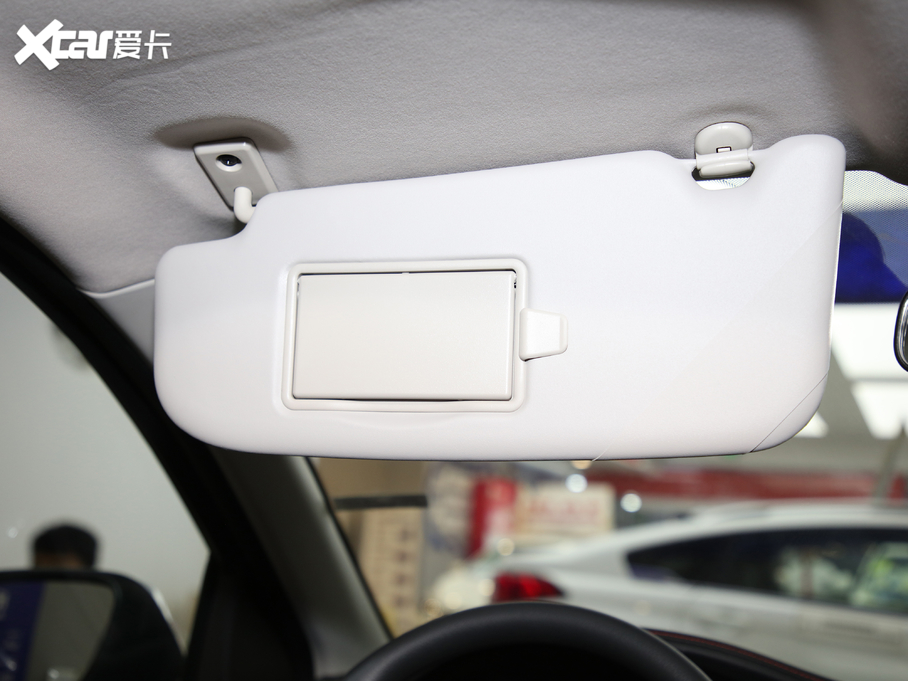 2020T70 2.0L CVT VI