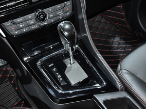 20202.0L CVTJ VI п؅^