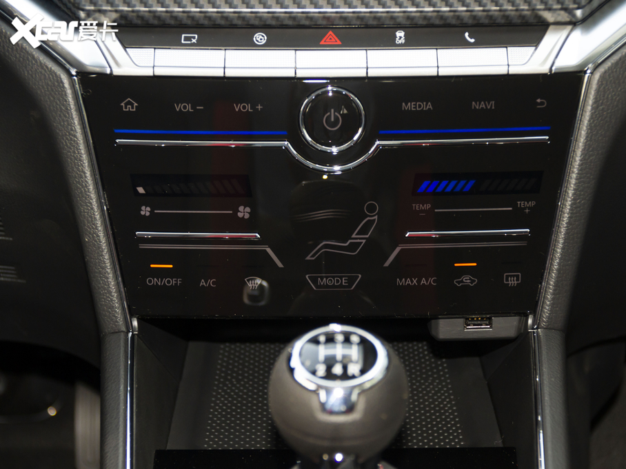 2020���T60 1.6L CVT���а� ��V