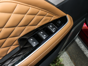 2020260T 48Vp Ԅװ {܇ƅ^	