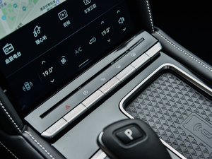 2020260T 48Vp Ԅװ п؅^